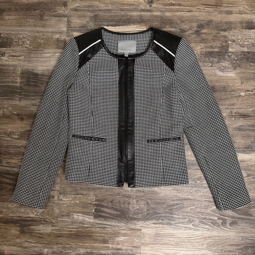 Classiques Entier Women's Black White Zippered Jacket W/Black Leather Trim Sz M